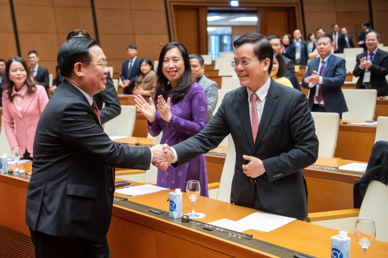 NA Chairman meets ambassadors, heads of overseas representative agencies -0