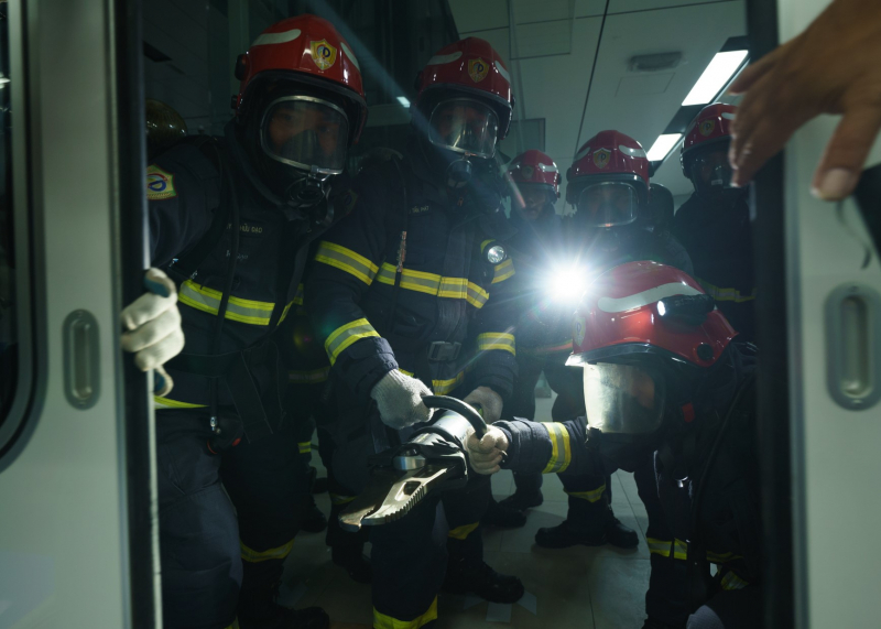 Hơn 5000 người diễn tập PCCC và CNCH khu vực nhà ga metro tuyến số 1 Bến Thành-Suối Tiên -1