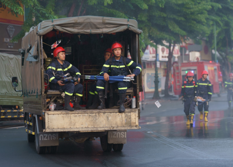 Hơn 5000 người diễn tập PCCC và CNCH khu vực nhà ga metro tuyến số 1 Bến Thành-Suối Tiên -1