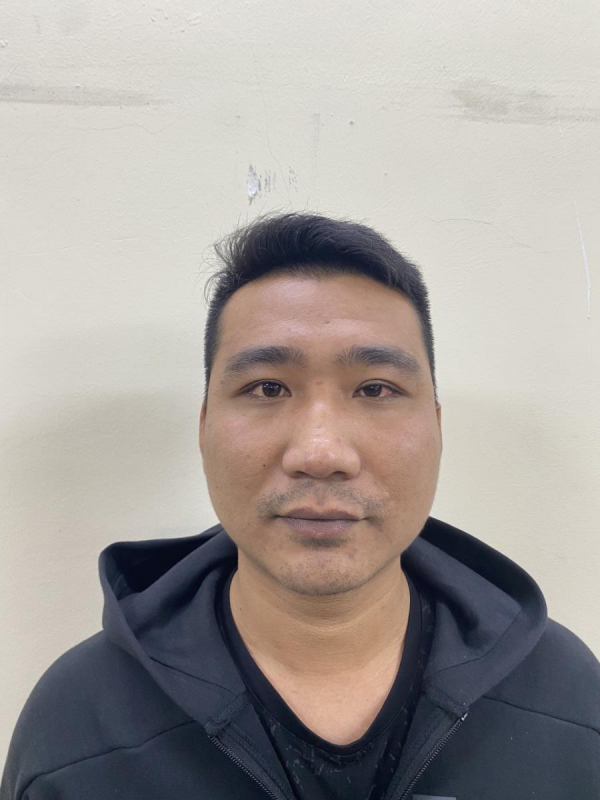 Công an xã Đông Mỹ, huyện Thanh Trì vận động đối tượng truy nã về tội giết người ra đầu thú -0