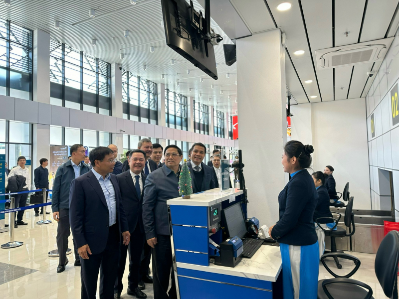 Thủ tướng Chính phủ phát lệnh khánh thành đồng loạt 4 dự án giao thông trọng điểm  -0