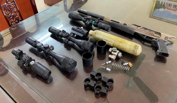 Bắt giữ 4 vụ mua bán linh kiện súng tự chế qua mạng xã hội -0