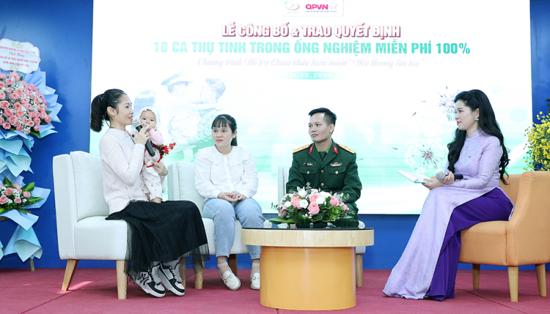Những ông bố quân nhân đón “trái ngọt” -0