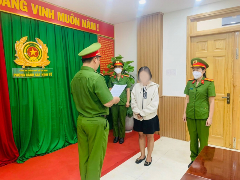 Khởi tố 3 đối tượng trong vụ án xảy ra tại Ngân hàng Vietbank chi nhánh Trần Não -0