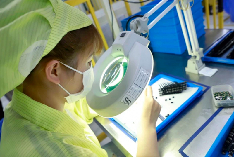 Chuyên gia: Việt Nam tiếp tục là điểm sáng trong bức tranh toàn cầu năm 2023 -0