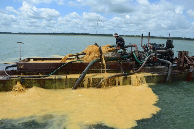 hut-cat1-17034961323051141042855.jpg -0