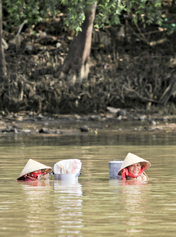 Miền Tây - Như mối tình đầu tôi đã đánh rơi... -0