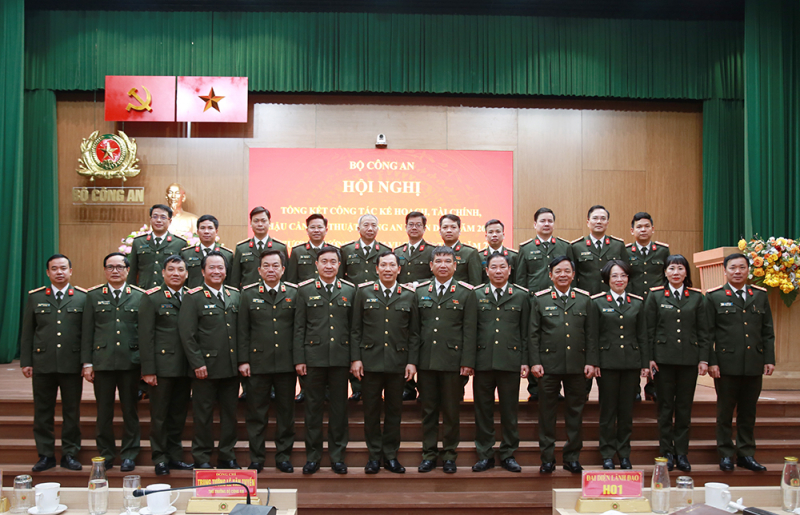 Hoàn thành nhiều công việc lớn trên lĩnh vực công tác kế hoạch, tài chính, hậu cần, kỹ thuật -0