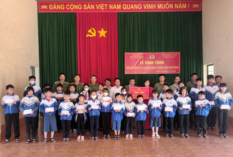 Phát huy mô hình dân vận khéo “Xã hội hóa mua bảo hiểm y tế cho học sinh” ở Công an tỉnh Đắk Nông -0