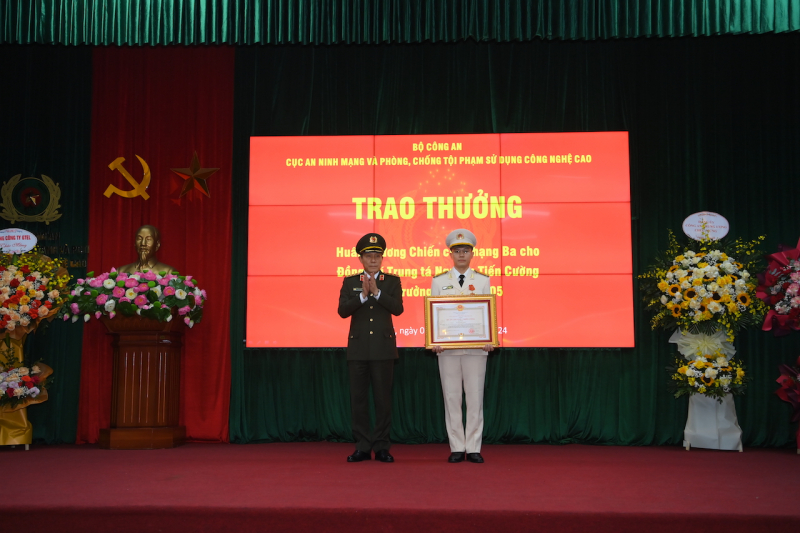 Thứ trưởng Lương Tam Quang dự hội nghị triển khai công tác đảm bảo an ninh mạng -0