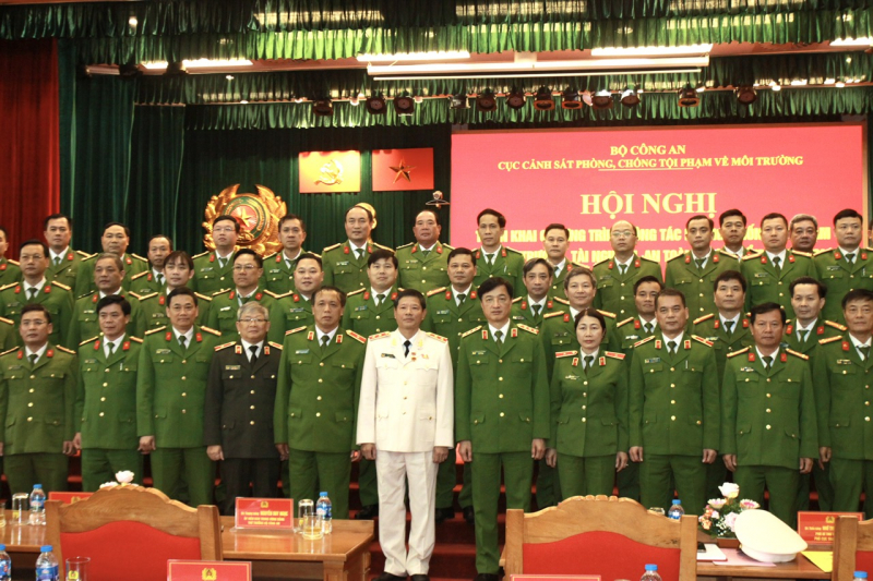 Nâng cao công tác đấu tranh, xử lý tội phạm và vi phạm pháp luật về môi trường -0