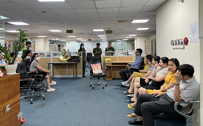 Hành trình từ kẻ cướp đến doanh nhân của một giám đốc công ty -0