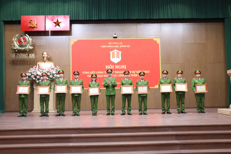 Lực lượng kĩ thuật hình sự có những đóng góp quan trọng trong nhiệm vụ của lực lượng Công an -0