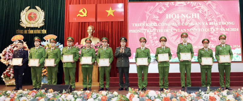 Nâng cao chất lượng, hiệu quả phong trào toàn dân bảo vệ an ninh Tổ quốc -0