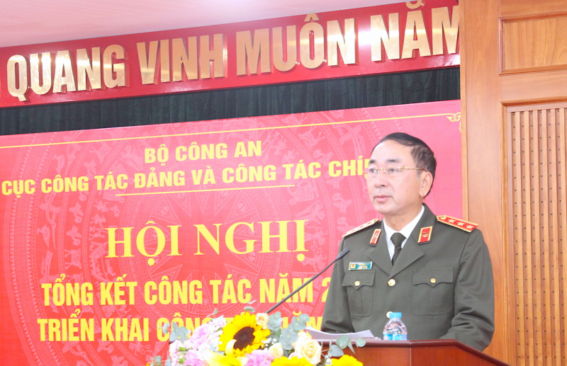 Tăng cường công tác quản lý cán bộ, siết chặt kỷ luật, kỷ cương -0