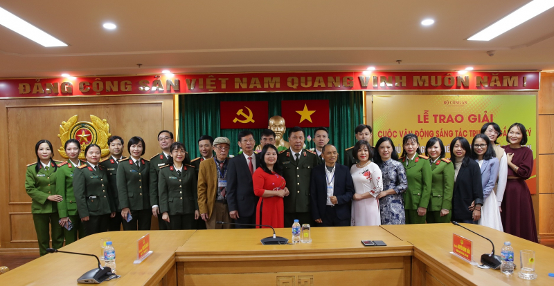 75 tác phẩm đạt giải cuộc vận động sáng tác truyện, ký về Công an cơ sở -0