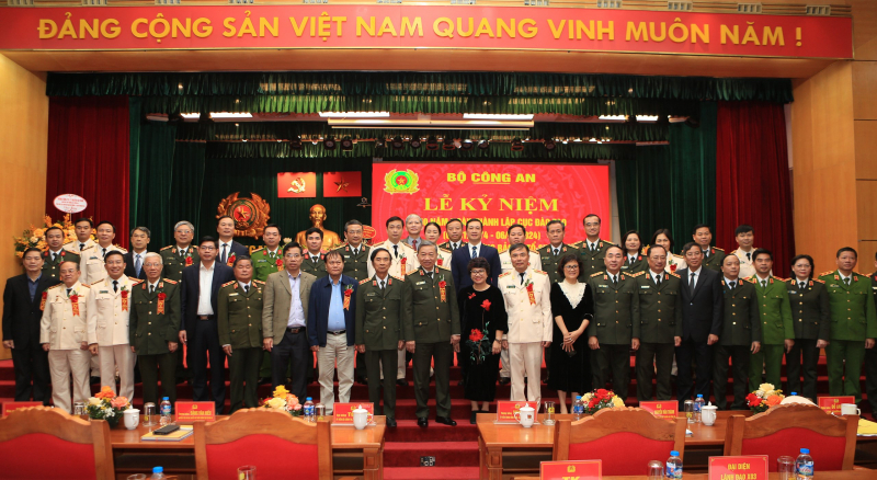 Quan tâm đào tạo đội ngũ cán bộ Công an đủ năng lực làm trong môi trường quốc tế -0