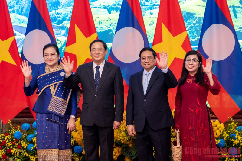 5196b8c5-4d7e-4af7-9f36-1cfc2cb2661a.jpg -0