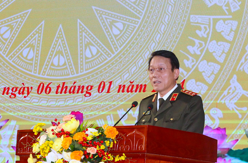 200 hộ nghèo Bắc Kạn phấn khởi nhận nhà ở từ chủ trương nhân văn của Bộ Công an -0