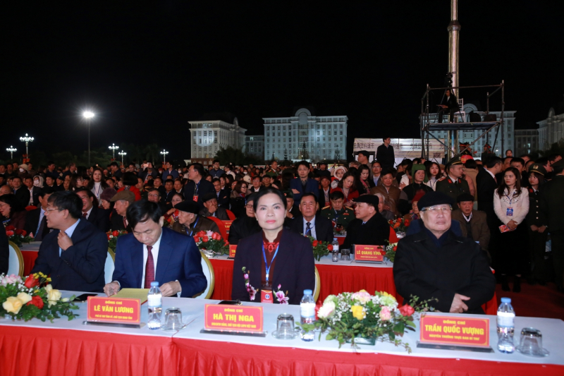 Xây dựng mảnh đất Lai Châu ngày càng  giàu đẹp, bình yên, phát triển nhanh và bền vững -0