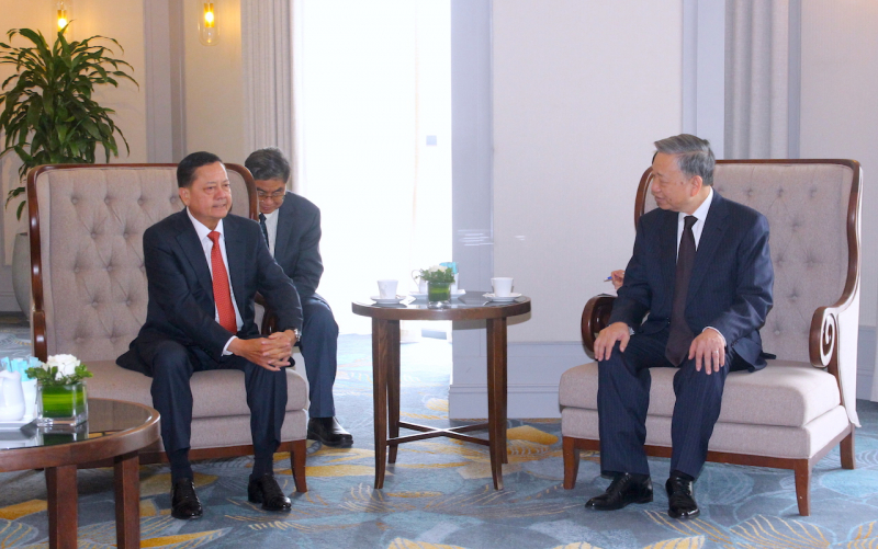 Hợp tác chặt chẽ về quốc phòng - an ninh giữa Việt Nam và Campuchia -0