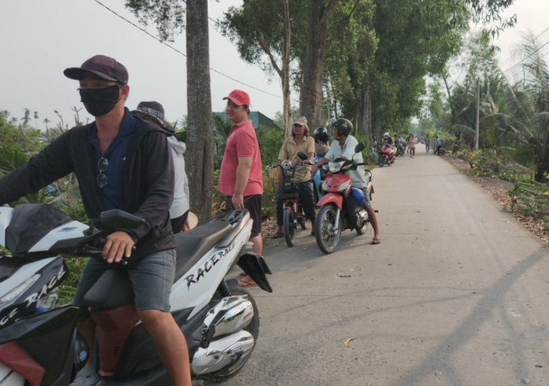 Vạch từng mét rừng tìm kiếm hung thủ giết người cướp tài sản -0