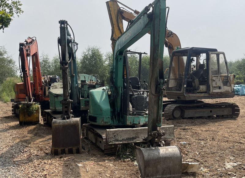 Người dân thở phào khi đối tượng giết người, cướp tài sản trốn trong rừng bị bắt -0