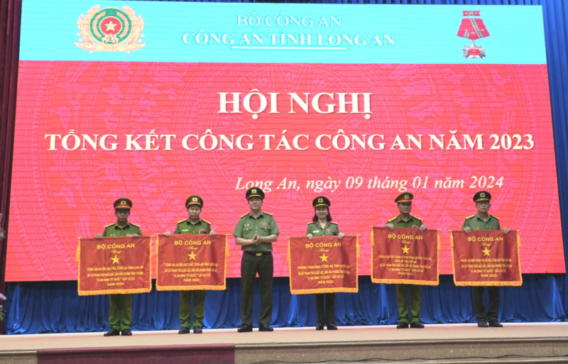 Công an các đơn vị, địa phương triển khai công tác năm 2024 -0