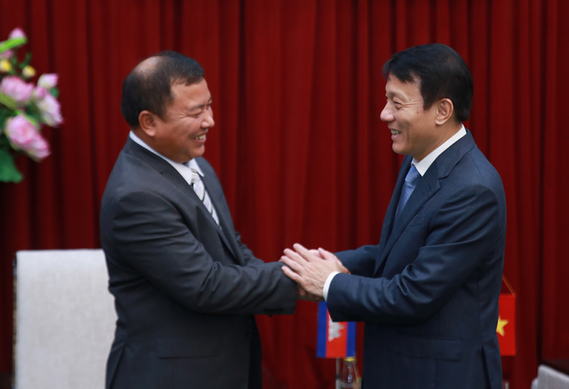 Bộ Công an Việt Nam và Bộ Nội vụ Campuchia thắt chặt hợp tác -0