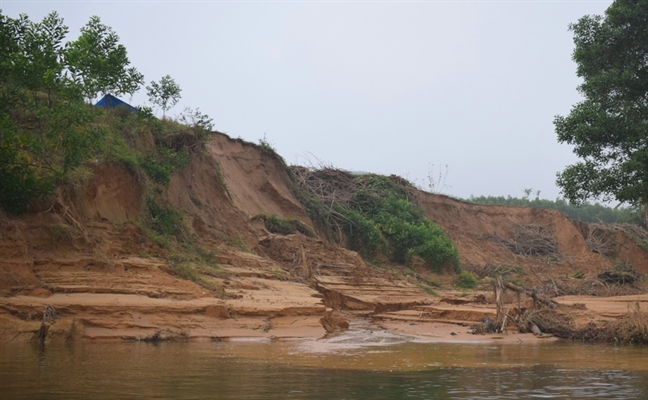 Đóng cửa mỏ khoáng sản khi doanh nghiệp khai thác cát vượt quá độ sâu cho phép -0