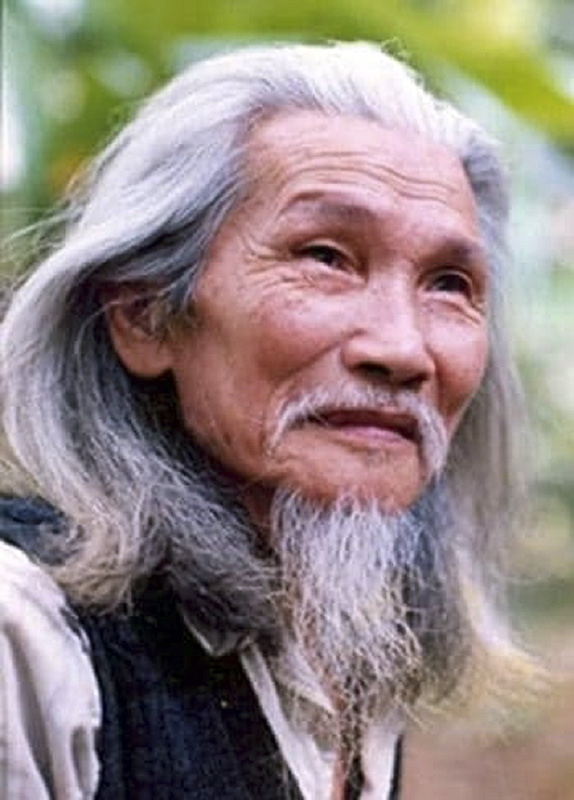 Vân Hoàn quê cụ Tú Loan -1
