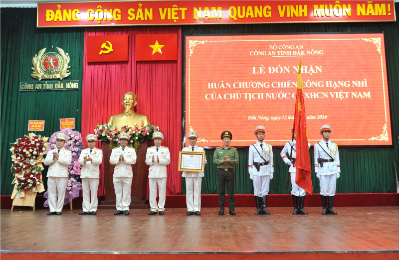 Công an tỉnh Đắk Nông 20 năm xây dựng, chiến đấu và trưởng thành -0