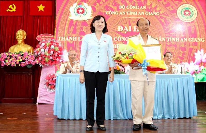 Thành lập Hội Cựu CAND tỉnh An Giang -0