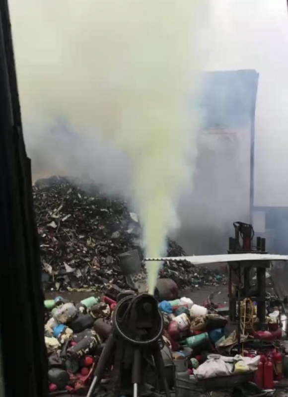 Rò khí độc từ bình 