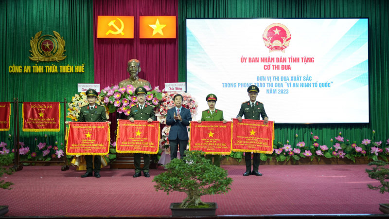 Công an Thừa Thiên Huế giữ vững ANTT, phục vụ hiệu quả mục tiêu đưa địa phương trở thành thành phố trực thuộc Trung ương -0