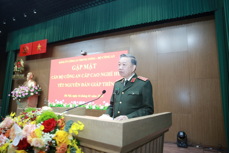 Lãnh đạo Bộ Công an gặp mặt, chúc Tết cán bộ cấp cao nghỉ hưu tại Hà Nội -0