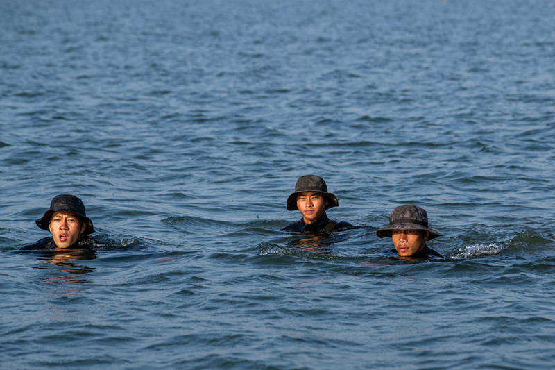 Ghi ở lò luyện chống khủng bố -0