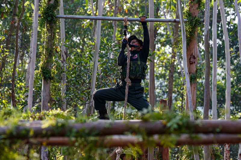 Ghi ở lò luyện chống khủng bố -1