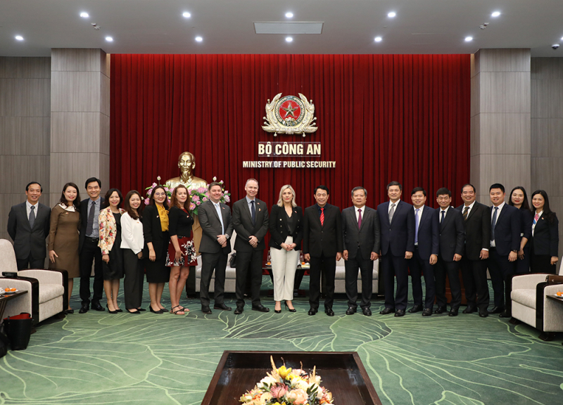 Việt Nam – Vương quốc Anh đẩy mạnh hợp tác phòng, chống mua bán người -0