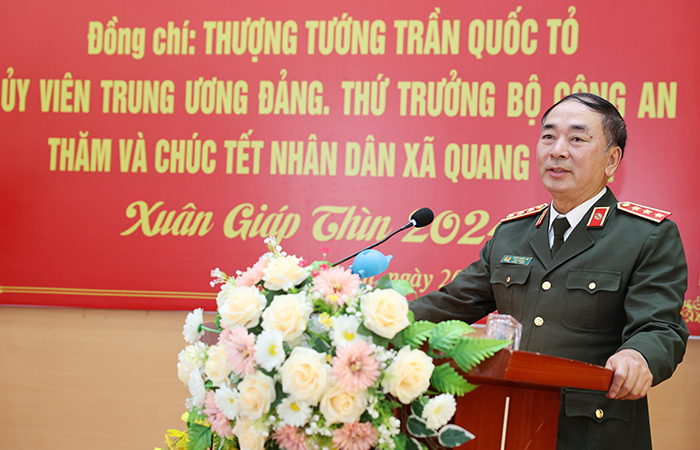 Thứ trưởng Trần Quốc Tỏ thăm và chúc tết Đảng bộ, chính quyền và nhân dân xã Quang Thiện, tỉnh Ninh Bình -1