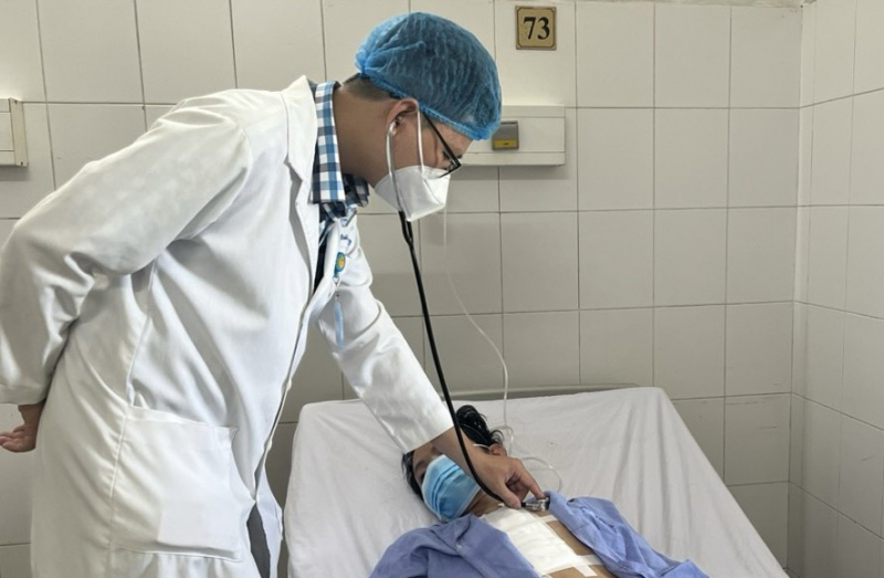 Cứu sống bệnh nhân bị đâm thủng tim