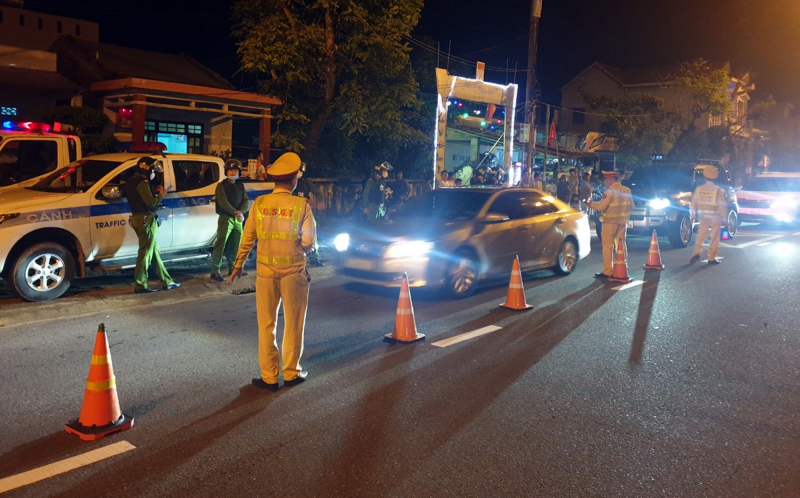 Giữ vững trật tự, an toàn giao thông nơi cửa ngõ phía Bắc Quảng Nam -0