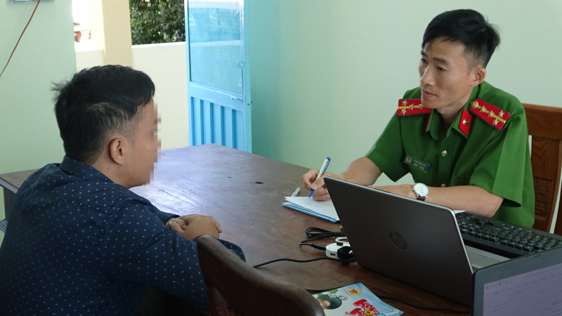 Công an Kon Tum giải cứu thành công 7 nạn nhân bị lừa bán sang Myanmar -0