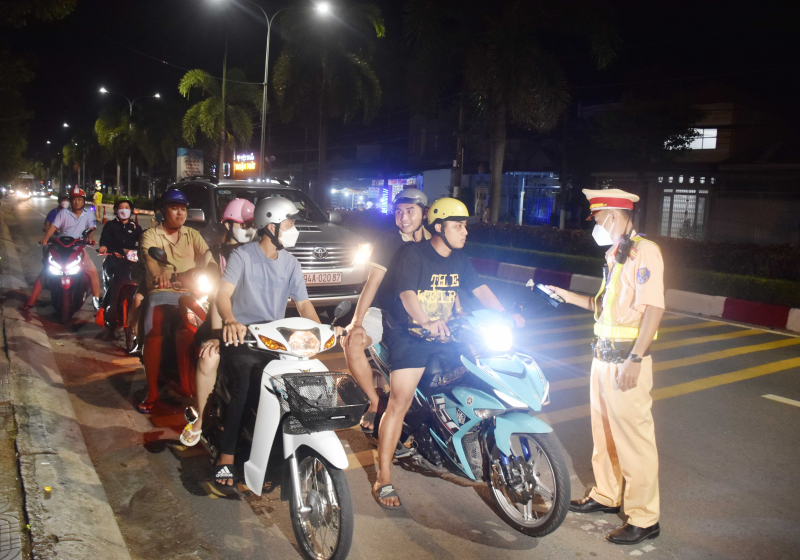 Nhiều giải pháp đảm bảo TTATGT trên Quốc lộ qua tỉnh Bạc Liêu -1