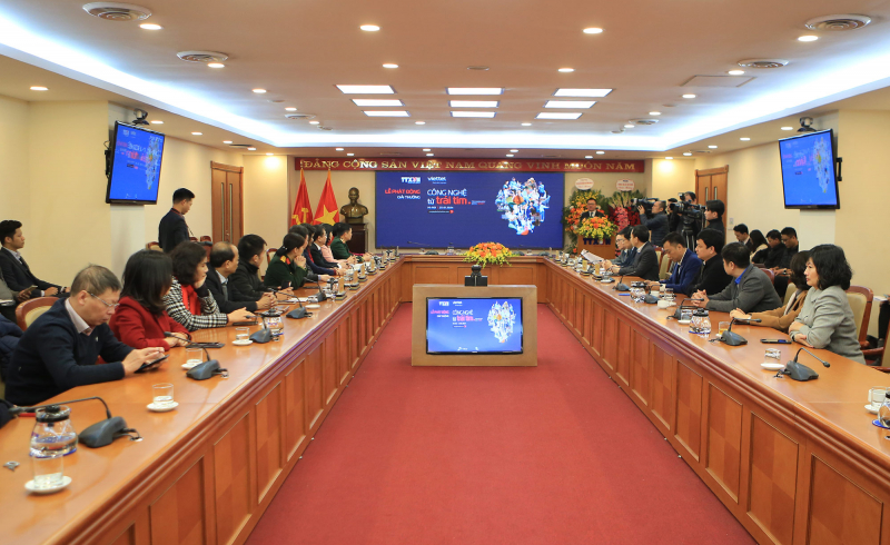 Phát động cuộc thi ảnh và clip “Công nghệ từ trái tim – Technology with heart” -0