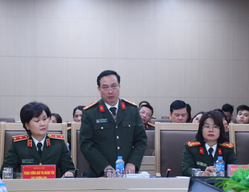 z5105291387980_fb96e948416d5f84b360d0405a72848b.jpg -0