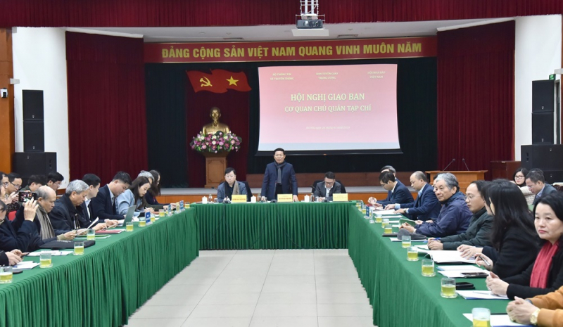 Tăng cường hơn nữa vai trò của cơ quan chủ quản tạp chí -0