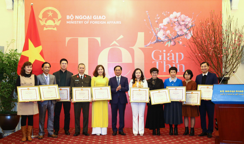 Báo chí góp phần nâng tầm công tác đối ngoại của Việt Nam -0