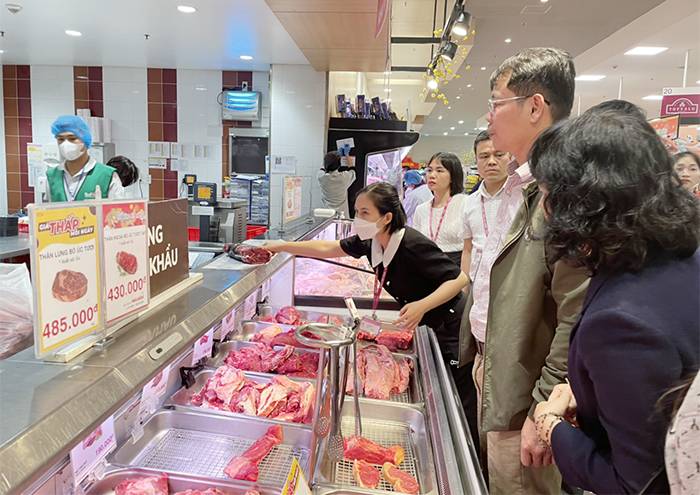 Cẩn trọng với thực phẩm không rõ nguồn gốc trong dịp Tết -0