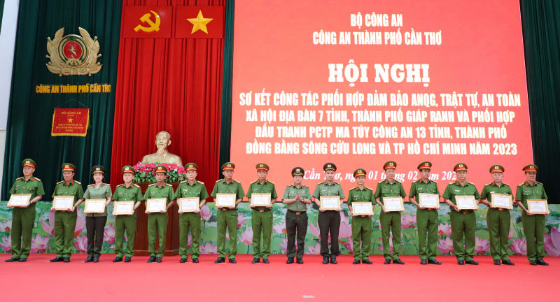 Phối hợp bảo đảm ANTT hiệu quả trên địa bàn 7 tỉnh, thành miền Tây Nam Bộ -0